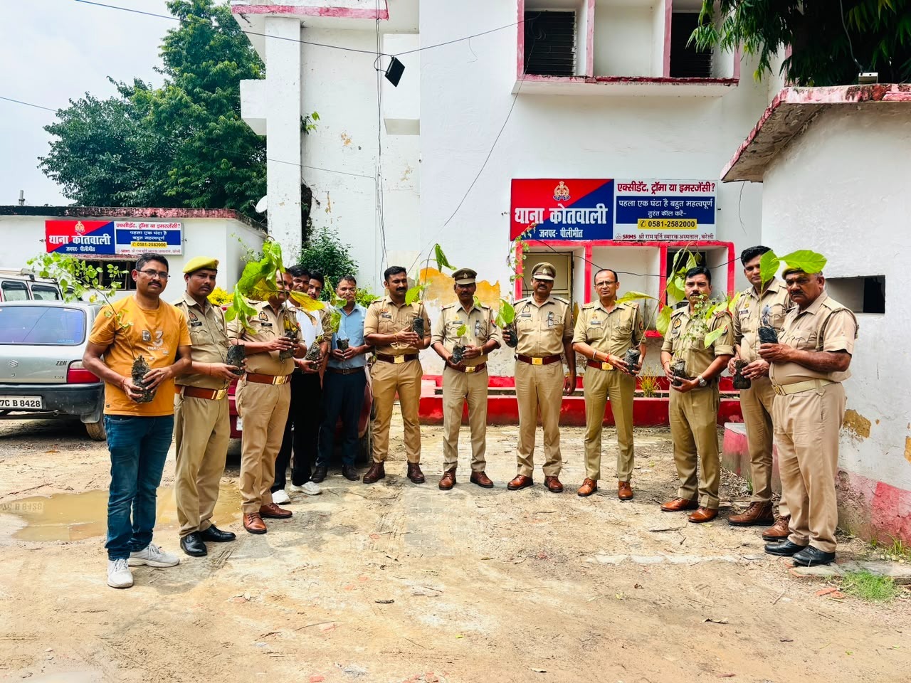 पुलिस अधीक्षक सुकीर्ति माधव द्वारा.jpeg
